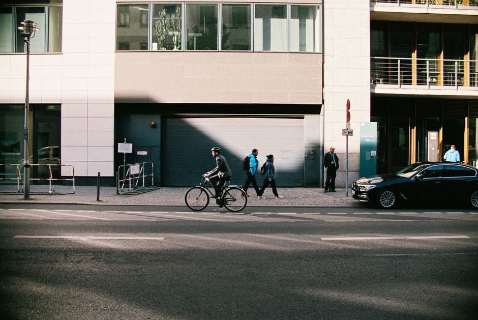 Sécurité à vélo en ville : l'équipement qui change tout
