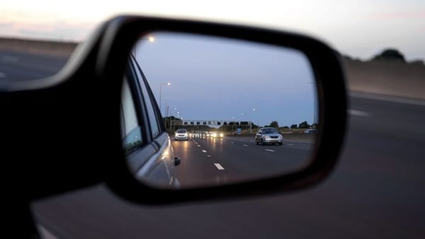 Conduite économique sur autoroute : rouler loin sans vider le réservoir