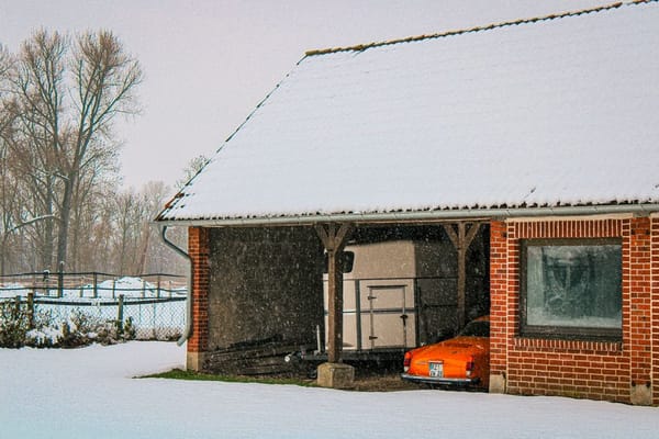Hivernage d'un véhicule peu utilisé : éviter les mauvaises surprises au printemps
