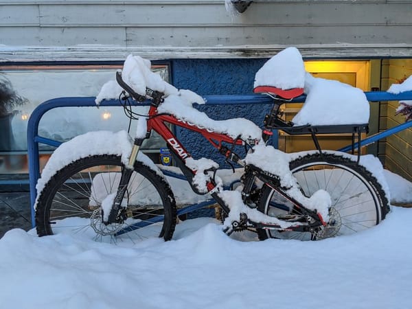 Vélotaf par tous les temps : s'équiper pour la pluie et le froid