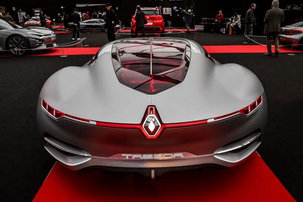 Mondial de l'Auto 2026 : concept ou voiture de série, comment faire le tri avant de commander